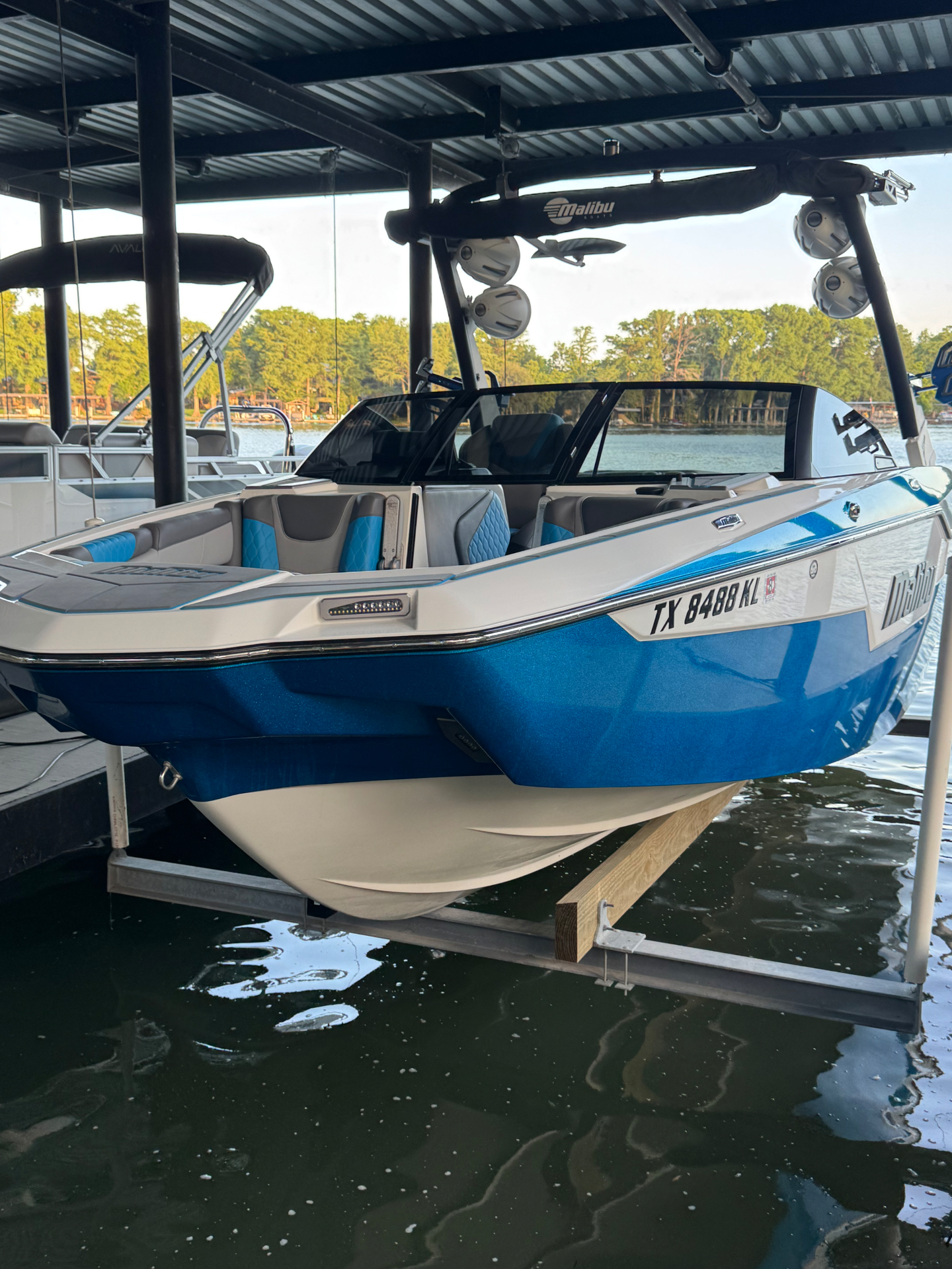 Malibu wakeboat detail — before and after